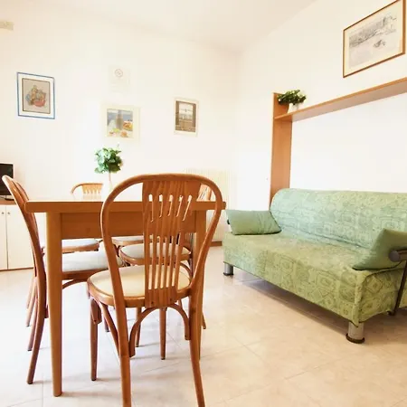 Madrid Lejlighedshotel 3*