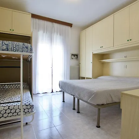 Madrid Apartmanhotel Lido di Jesolo