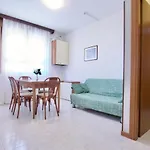 Ξενοδοχείο με διαμερίσματα Madrid Τζεσόλο Λίντο