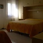 Ξενοδοχείο με διαμερίσματα Madrid