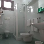 Ξενοδοχείο με διαμερίσματα Madrid Τζεσόλο Λίντο