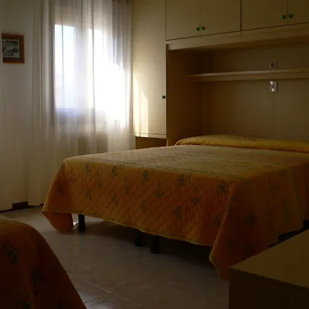 Ξενοδοχείο με διαμερίσματα Madrid